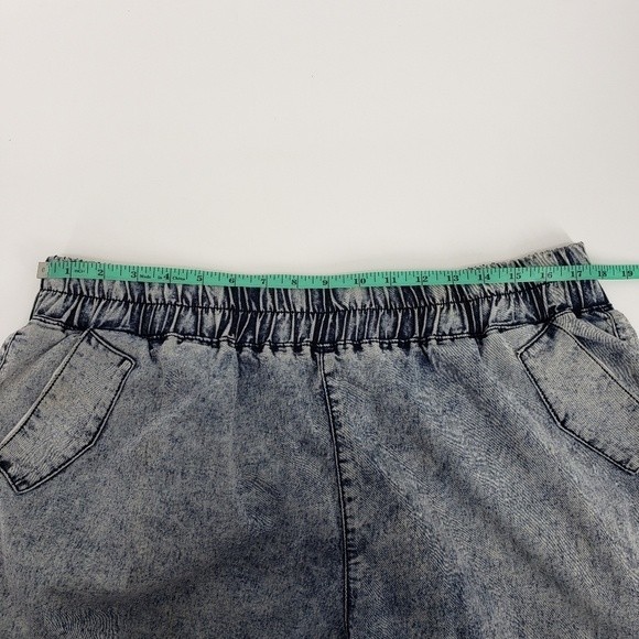 Hybrid & Co Acid Wash Cargo Crop Jogger Jeans 2X - Picture 5 of 9